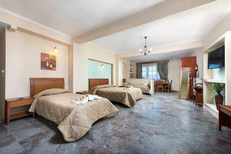 Aparthotel Mouse Island Perama  Zimmer foto